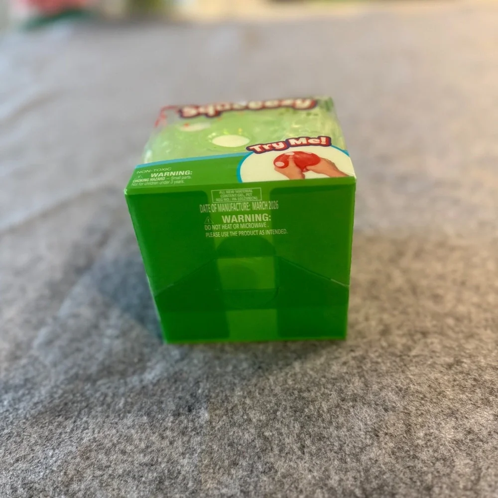 Toymendous squeeezy sensory